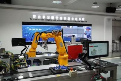 走进西青开发区 智能制造助力打造产业新高地